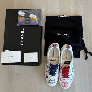 CHANEL x Pharrell Graffiti Low-Top Sneakers – Women’s 39.5 White Multicolor